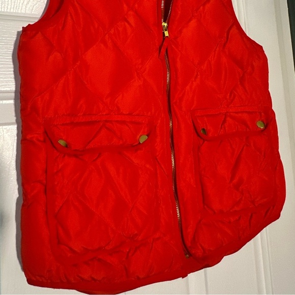 Woolrich red puffer vest. Down filled. Size small - Picture 4 of 7